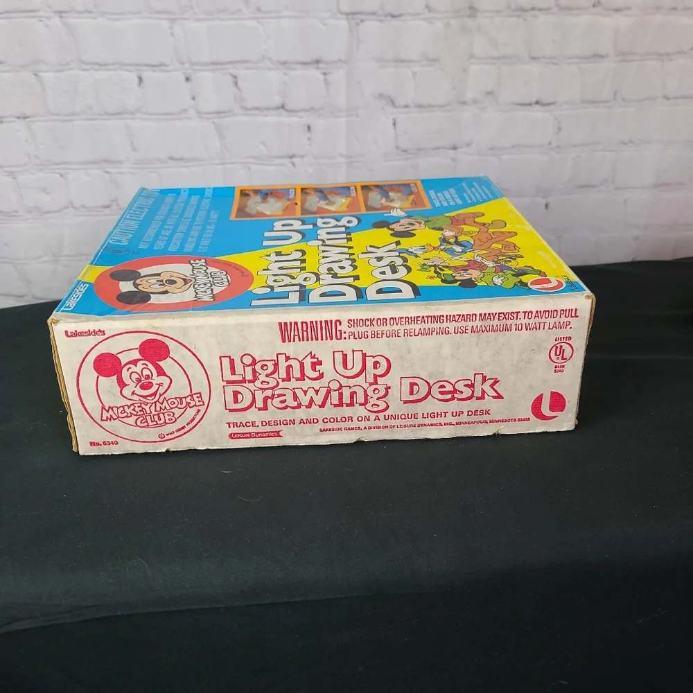 Mickey Mouse Club. Light Up Drawing Desk. Vintage - Picture 10 of 16